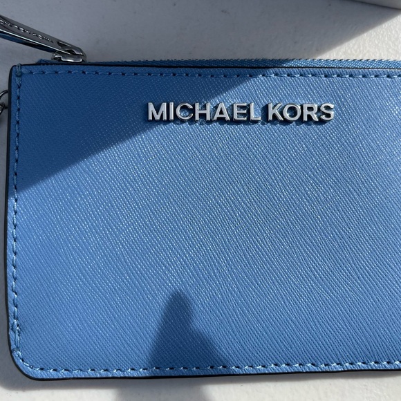 Michael Kors Sky Blue Card Holder - Picture 1 of 2